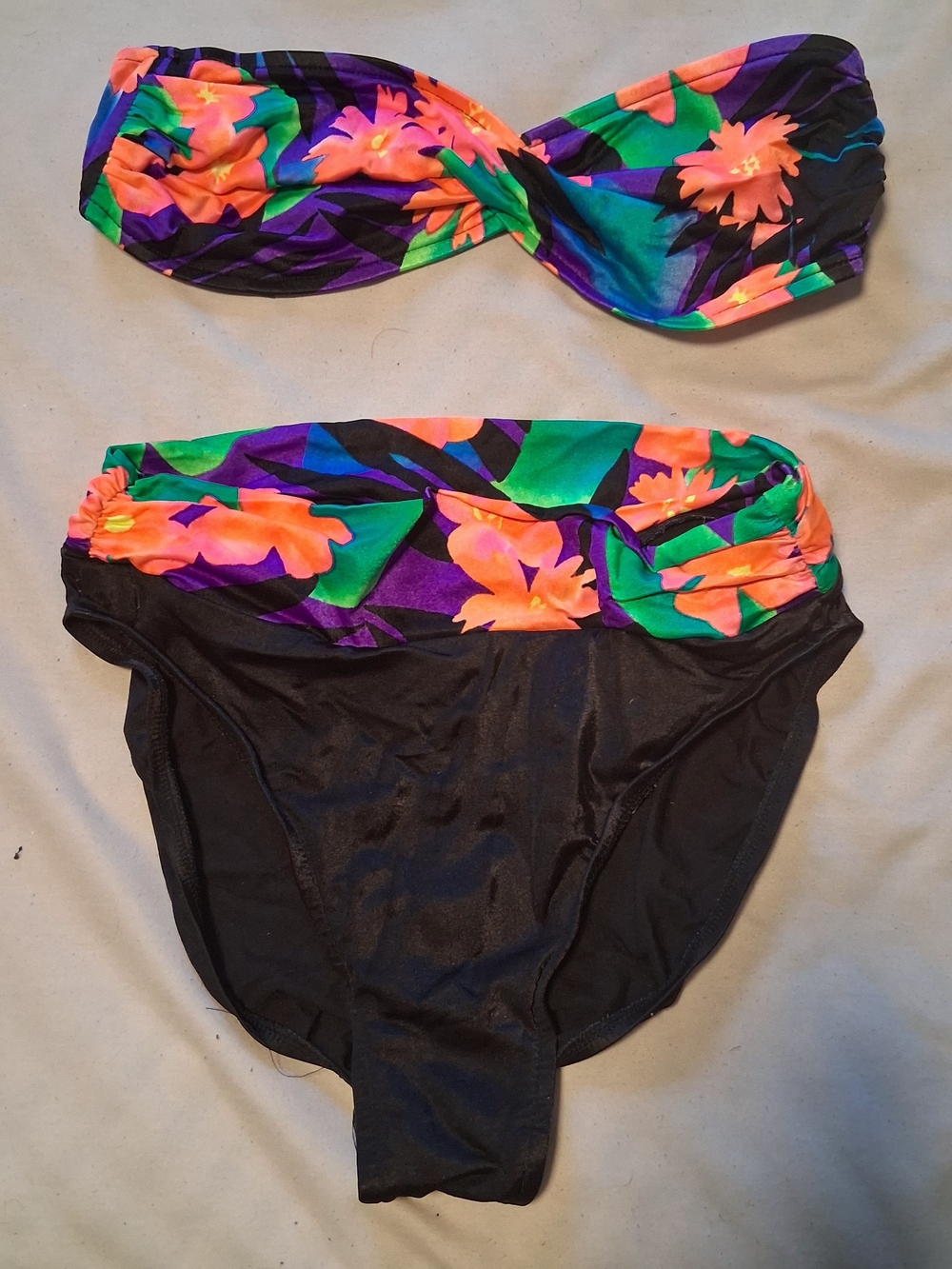 Vtg 80s Floral Twist Bandeau Bikini Set - Black & Multicolor
